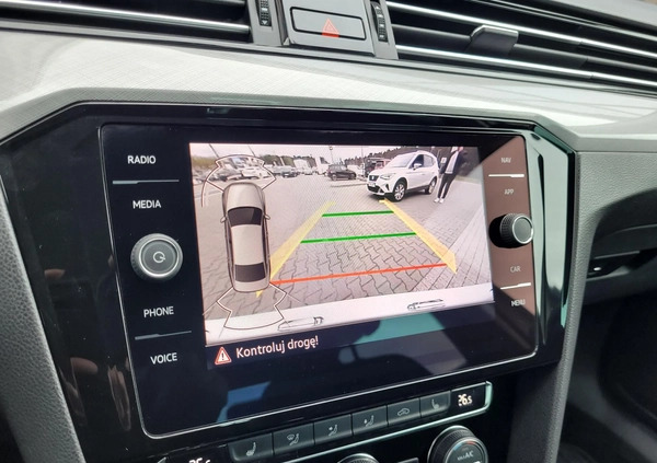 Volkswagen Passat cena 99900 przebieg: 126930, rok produkcji 2019 z Ełk małe 254